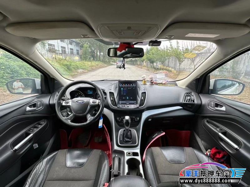 14年福特翼虎轿车抵押车出售