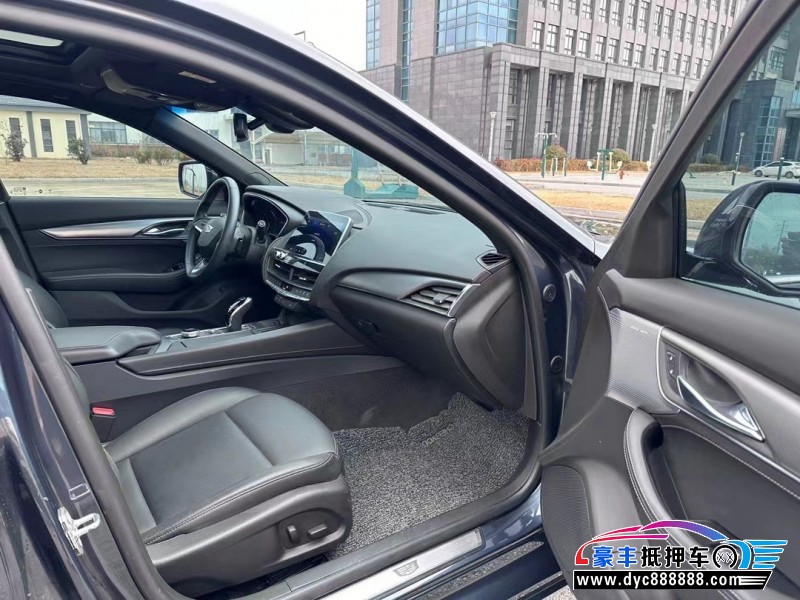 21年凯迪拉克CT5轿车抵押车出售