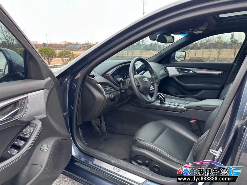 21年凯迪拉克CT5轿车抵押车出售