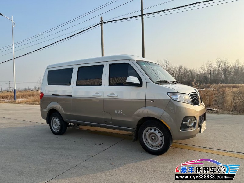 22年金杯小海狮X30轿车抵押车出售