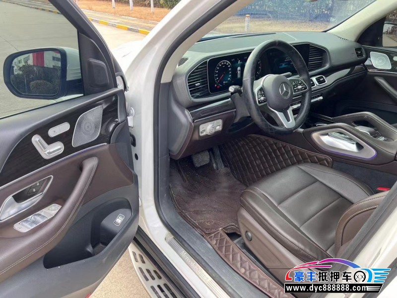20年奔驰GLE轿车抵押车出售