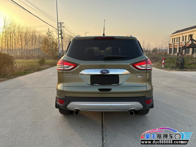 15年福特翼虎轿车抵押车出售