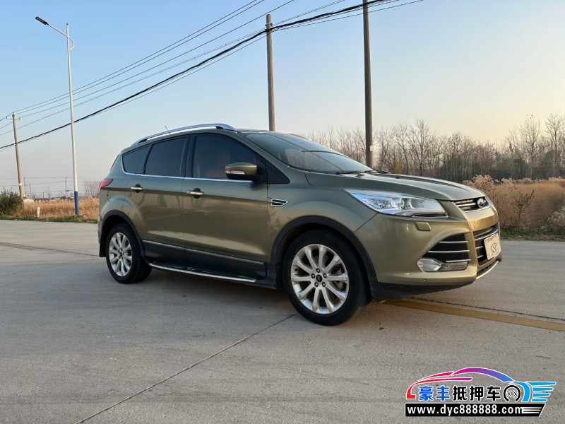 15年福特翼虎轿车抵押车出售