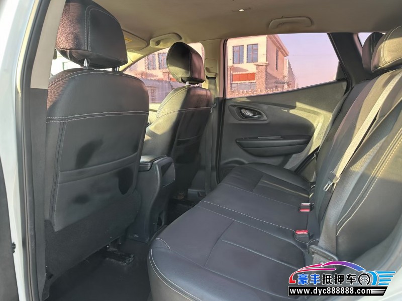 17年雷诺科雷嘉轿车抵押车出售