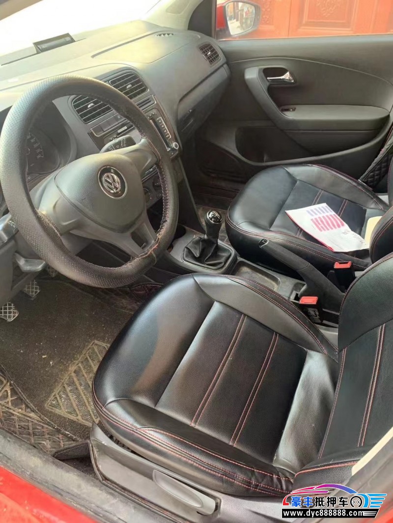 14年大众polo轿车抵押车出售
