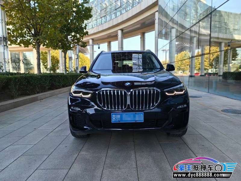21年宝马X5 M轿车抵押车出售