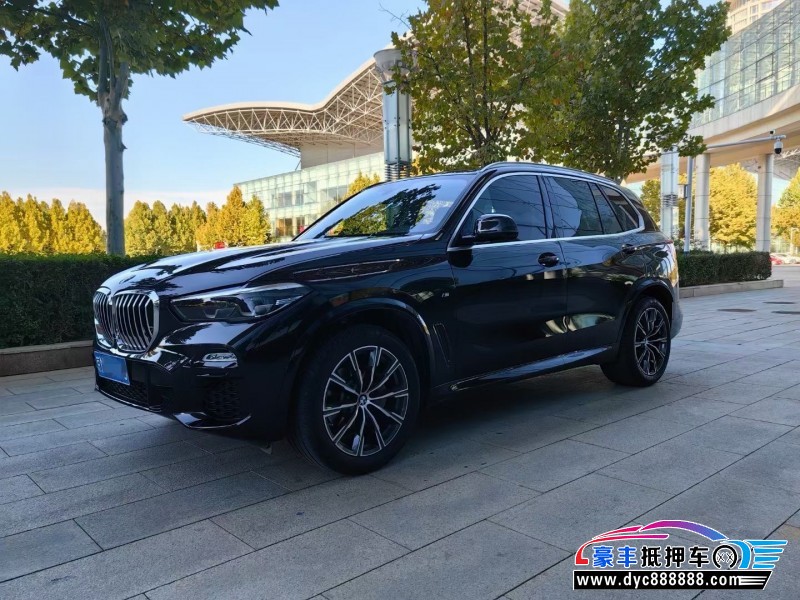 21年宝马X5 M轿车抵押车出售