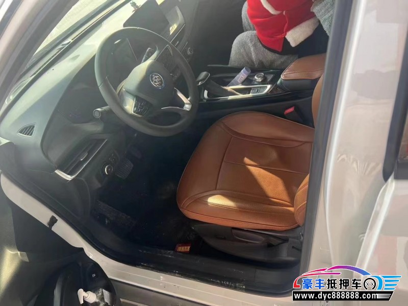 21年别克微蓝轿车抵押车出售