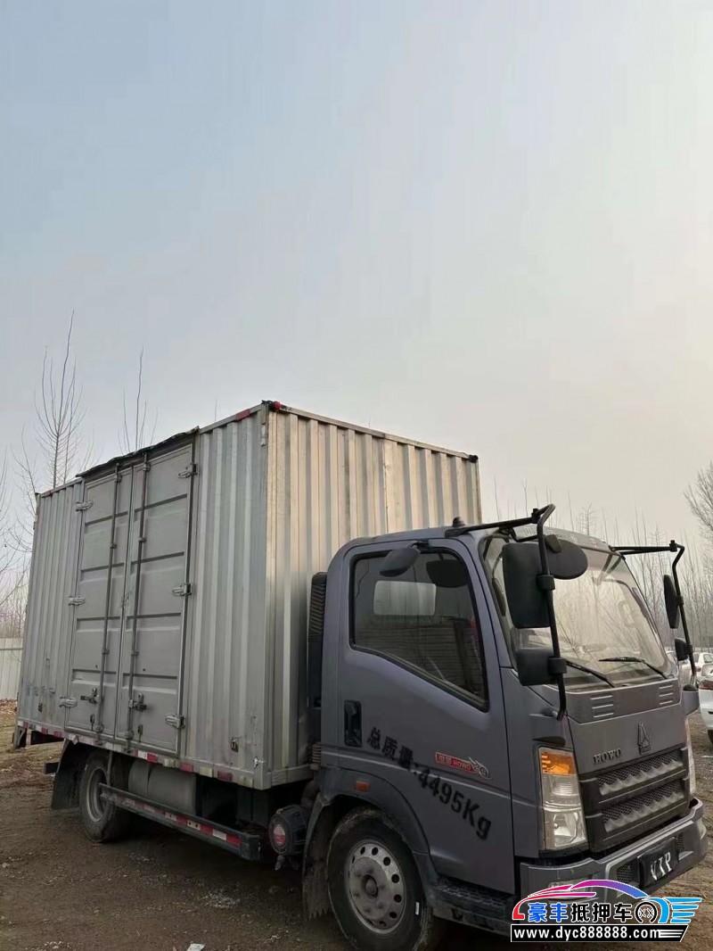 22年重汽豪沃轿车抵押车出售