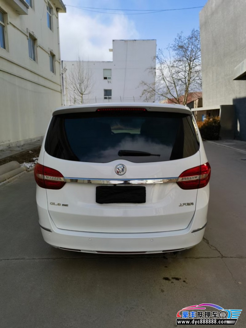 20年别克GL8轿车抵押车出售