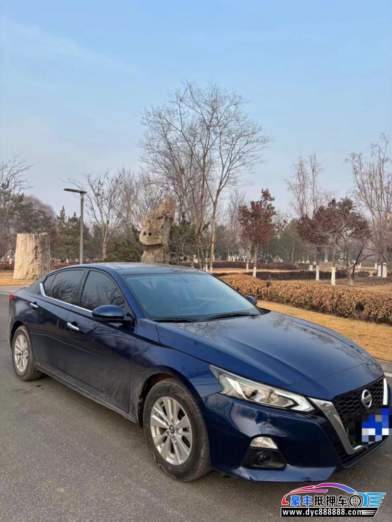 20年日产天籁轿车抵押车出售