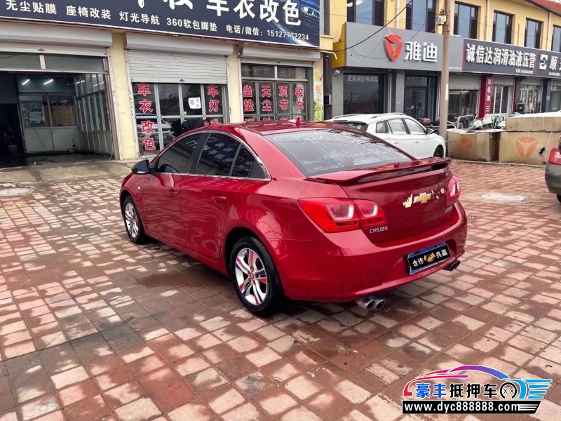 15年雪佛兰科鲁兹轿车抵押车出售