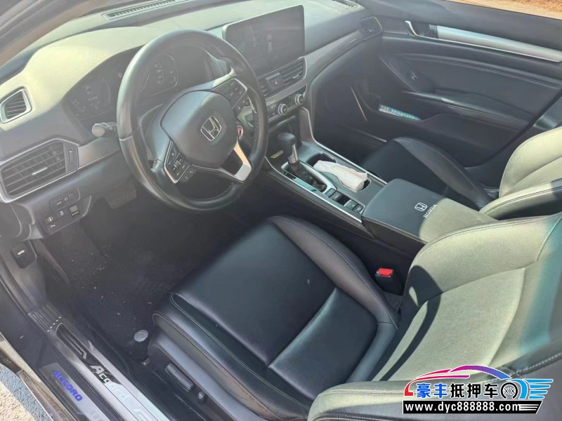 20年本田雅阁轿车抵押车出售