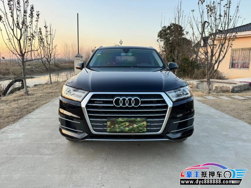 16年奥迪Q7轿车抵押车出售