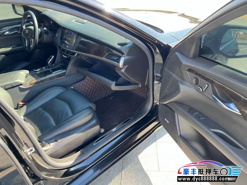 22年凯迪拉克CT6轿车抵押车出售