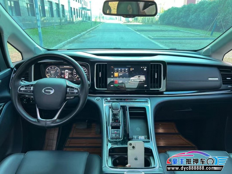 21年传祺M8轿车抵押车出售