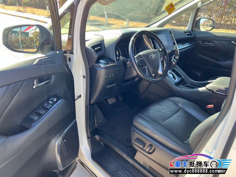 21年丰田威尔法轿车抵押车出售