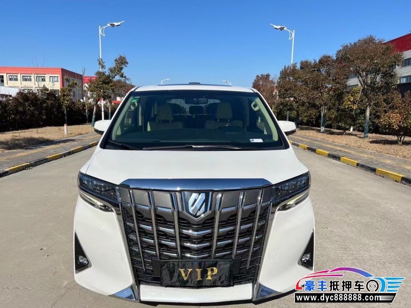 18年丰田埃尔法轿车抵押车出售