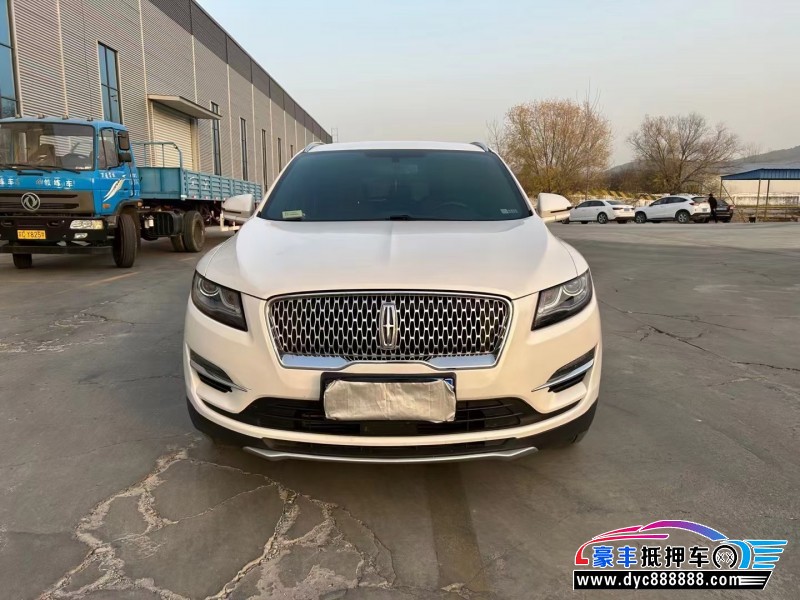 20年林肯MKC轿车抵押车出售