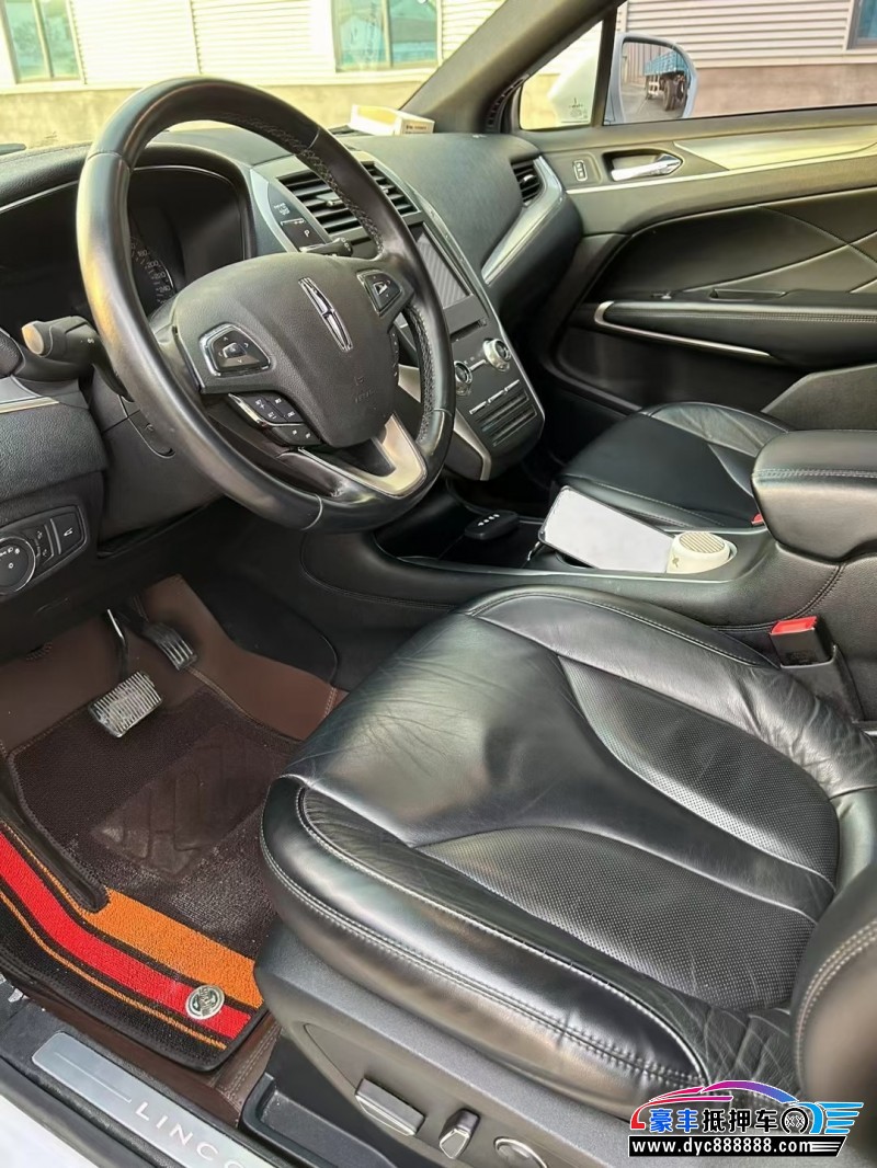 20年林肯MKC轿车抵押车出售