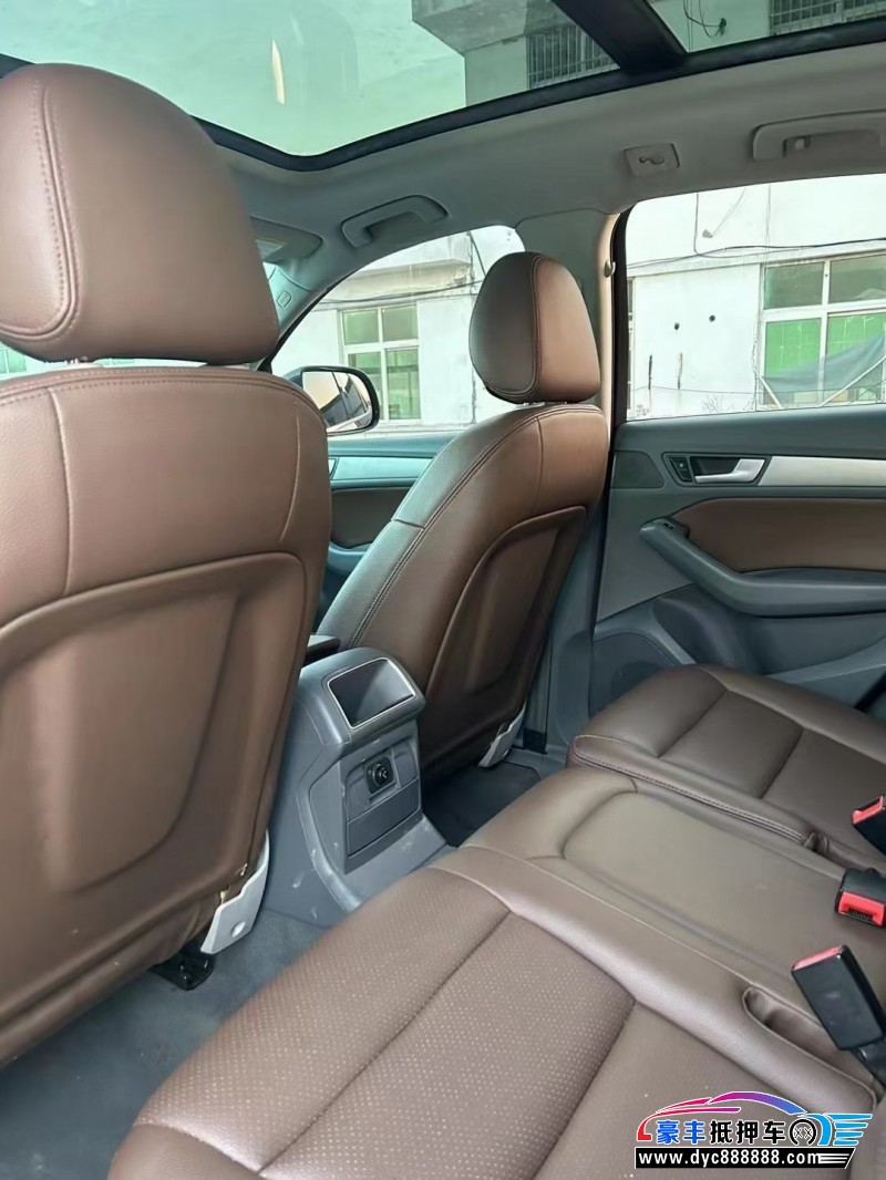 15年奥迪Q5轿车抵押车出售