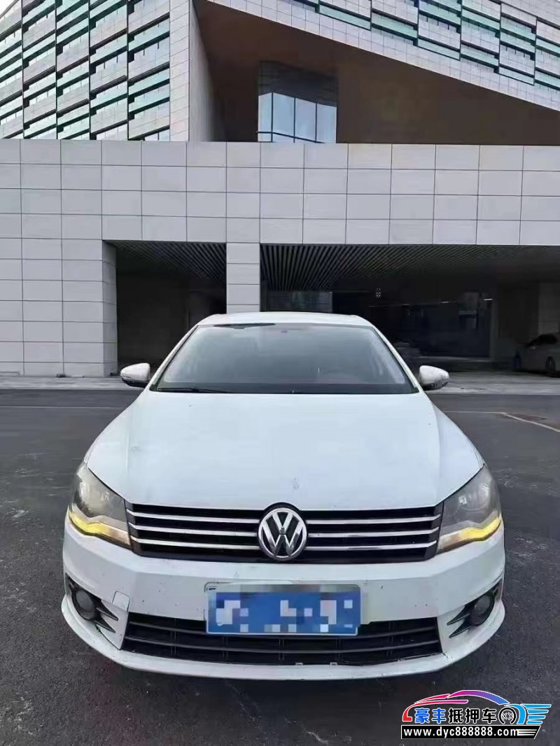 15年大众宝来轿车抵押车出售