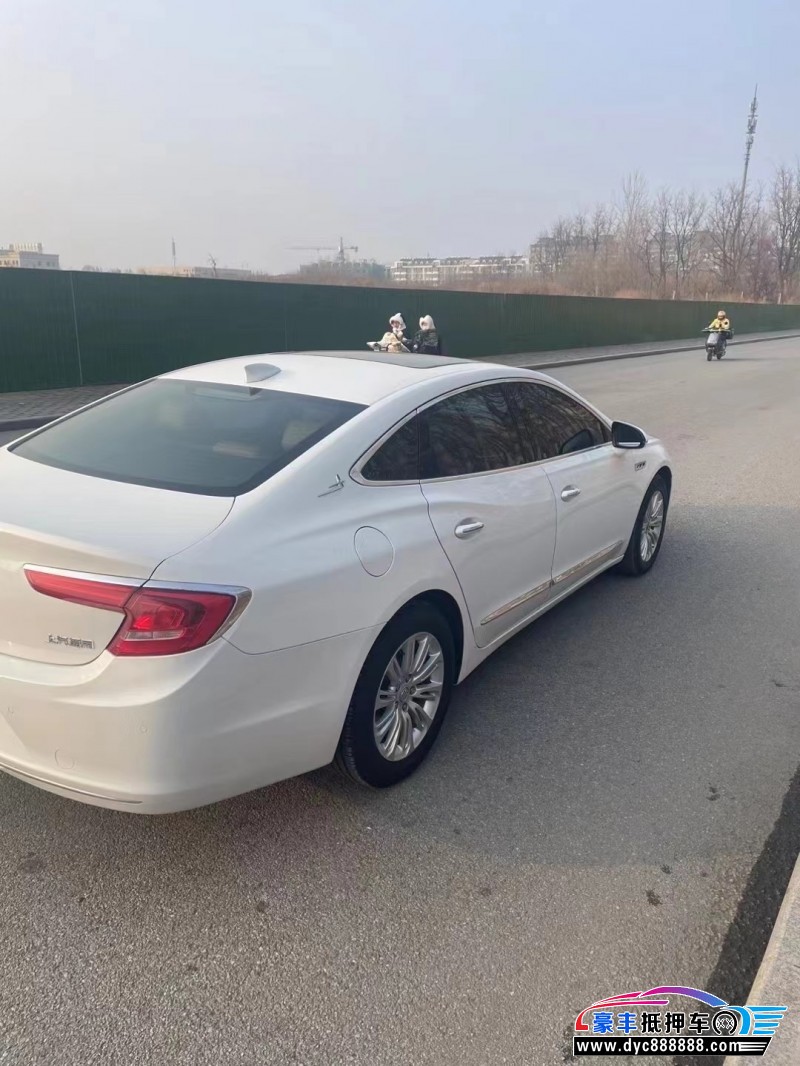 16年别克君威轿车抵押车出售