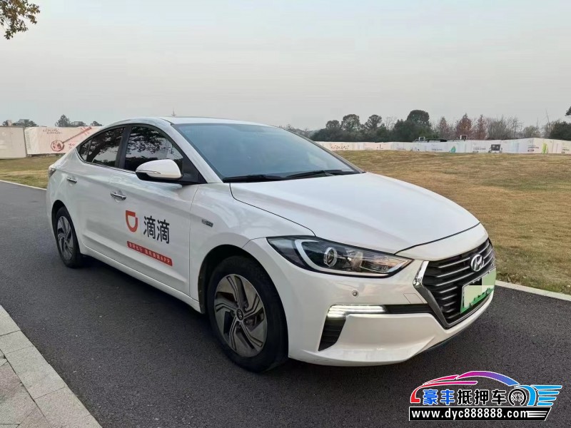 22年现代领动轿车抵押车出售