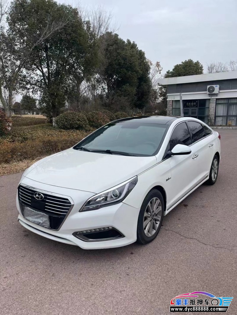 17年现代索纳塔九轿车抵押车出售