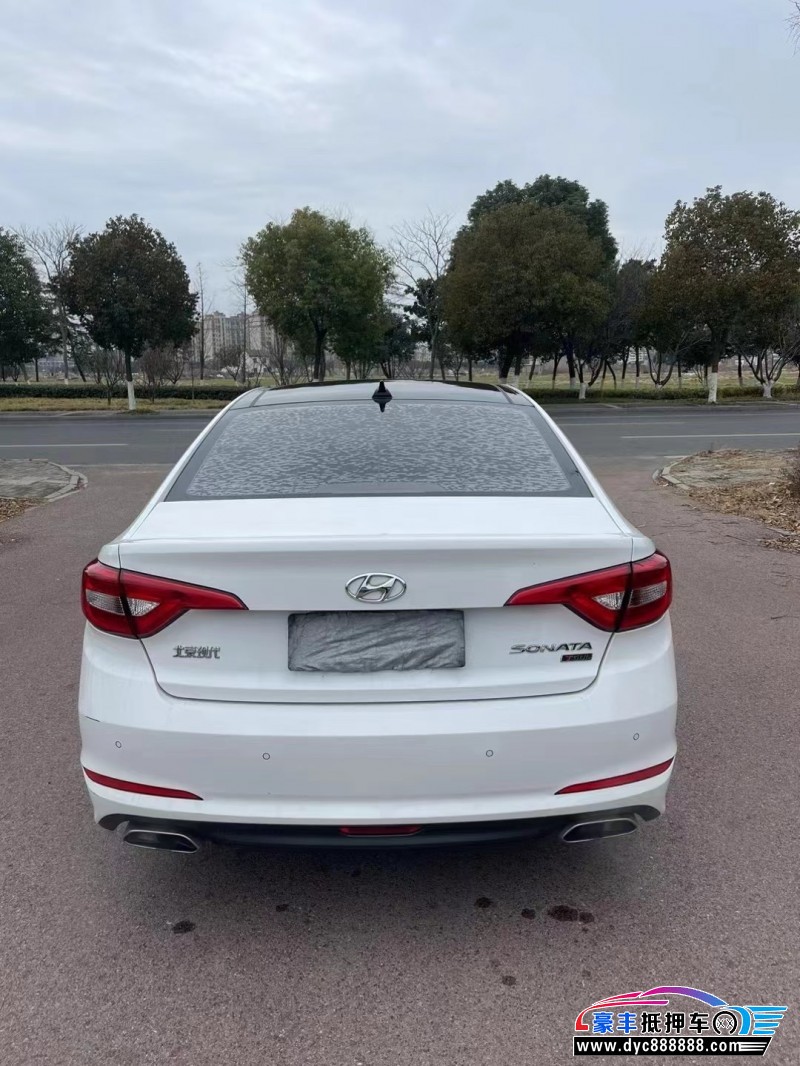 17年现代索纳塔九轿车抵押车出售