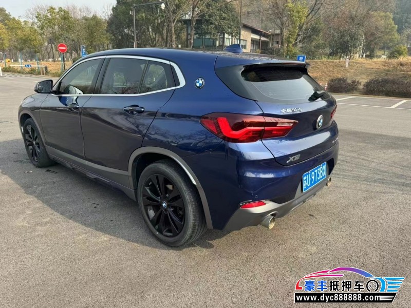 20年宝马X2轿车抵押车出售