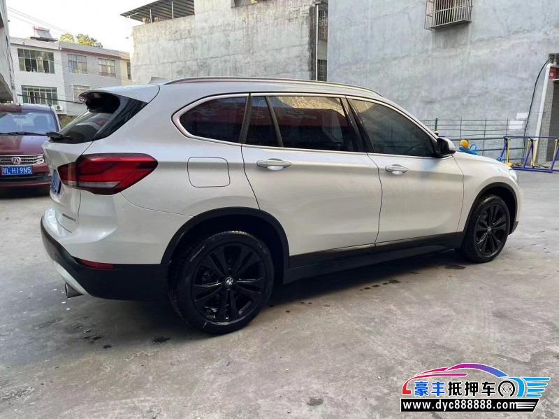 22年宝马X1轿车抵押车出售