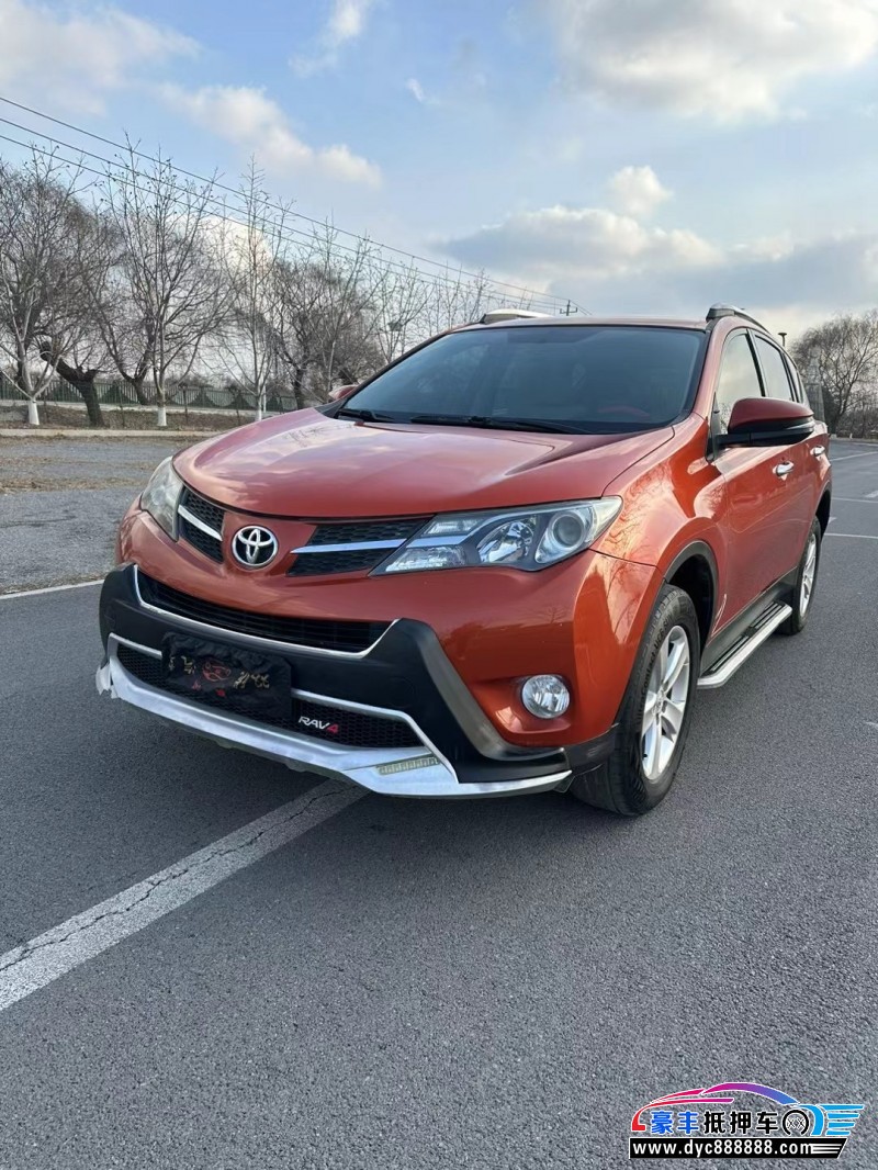 14年丰田RAV4荣放轿车抵押车出售