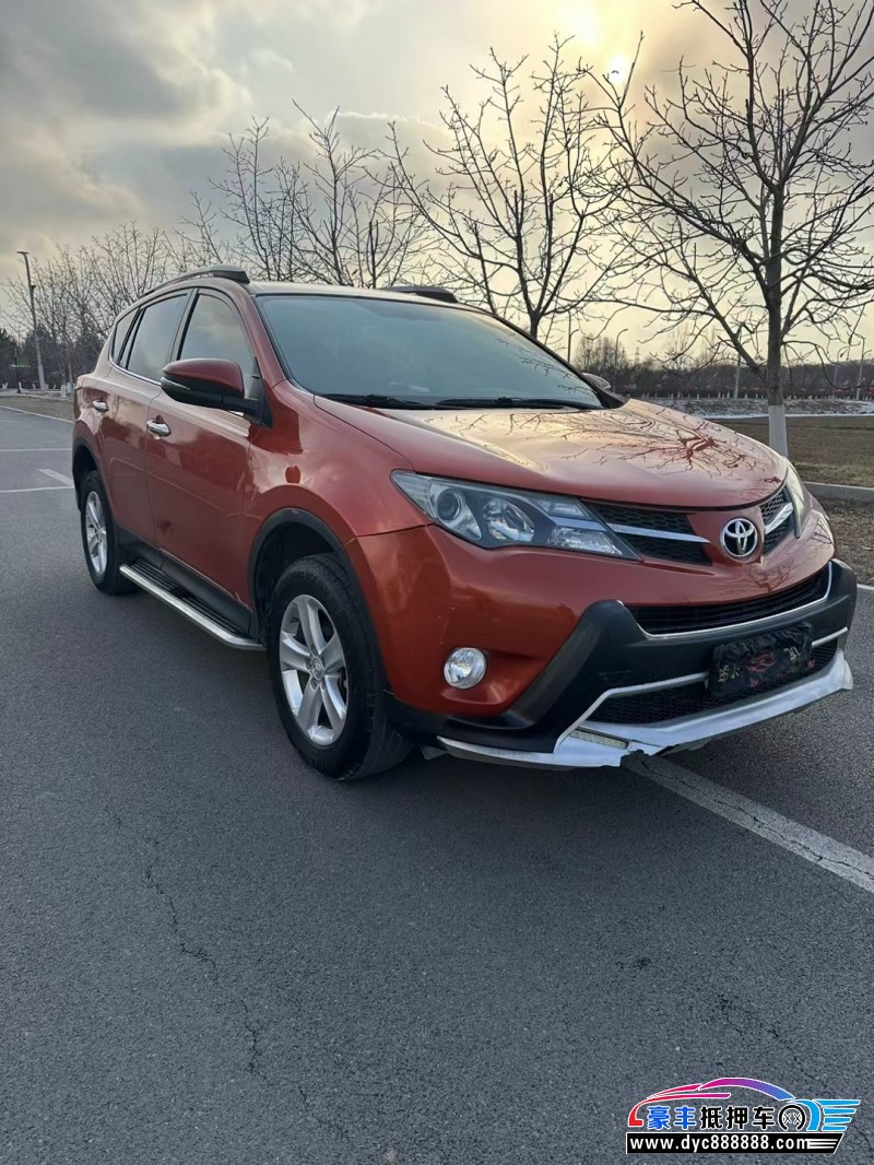 14年丰田RAV4荣放轿车抵押车出售