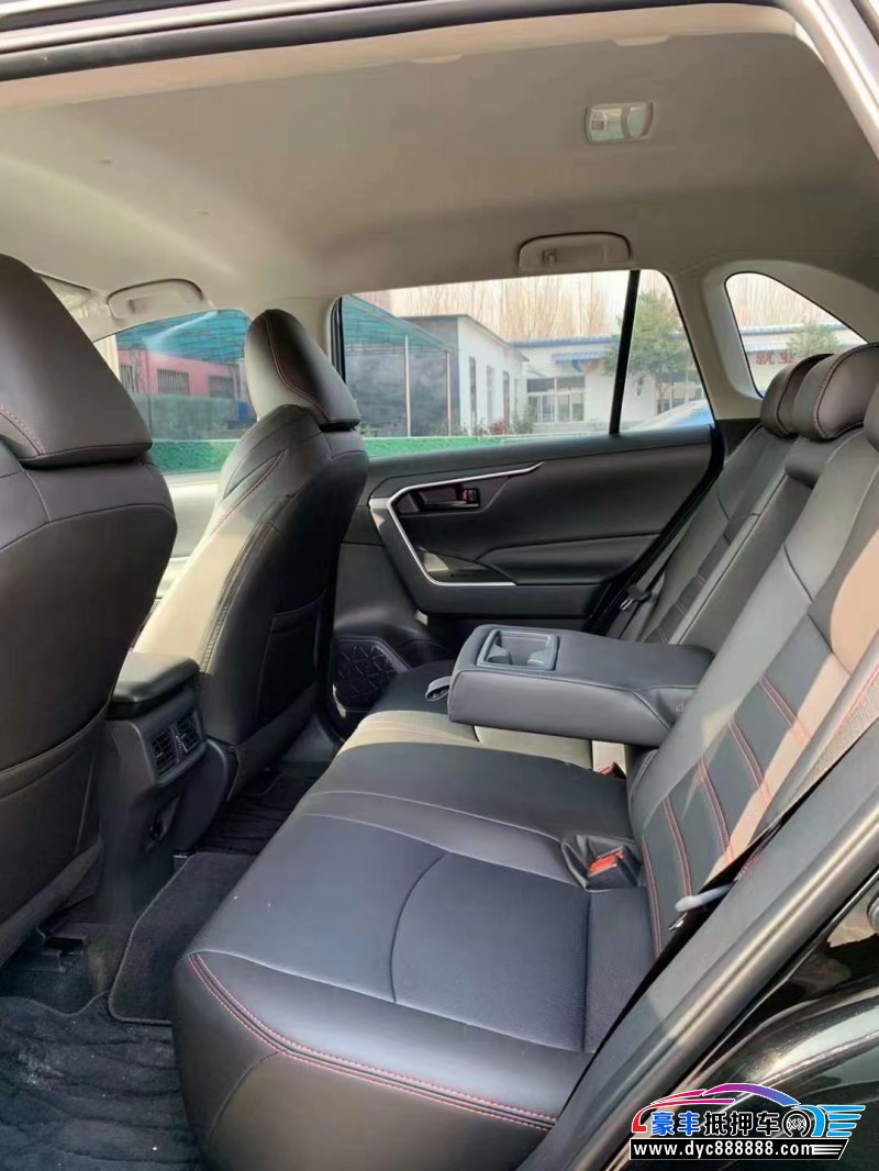 22年丰田威兰达SUV抵押车出售