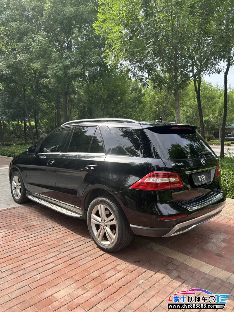 14年奔驰ML轿车抵押车出售