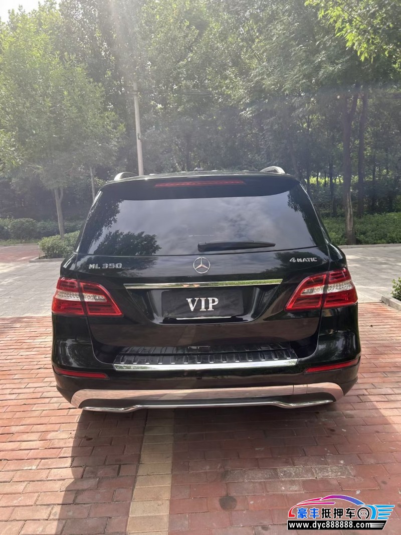 14年奔驰ML轿车抵押车出售