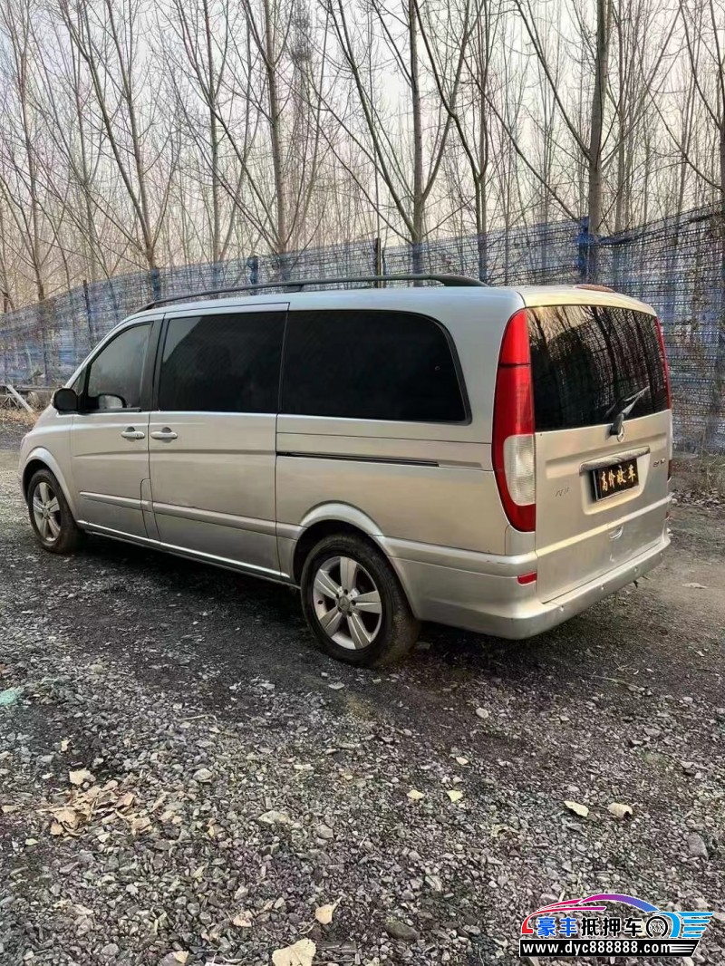 10年奔驰唯雅诺MPV抵押车出售