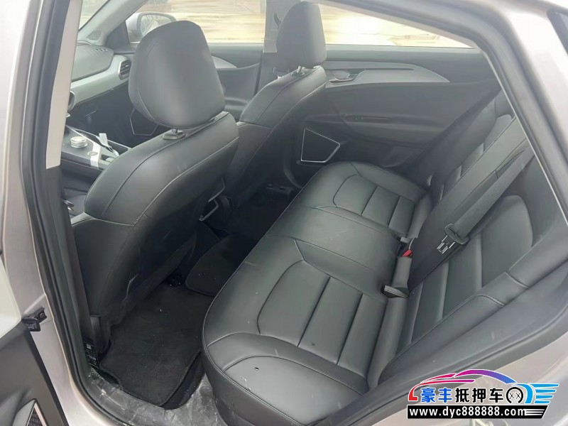 23年吉利几何轿车抵押车出售