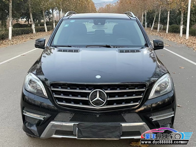 14年奔驰ML轿车抵押车出售