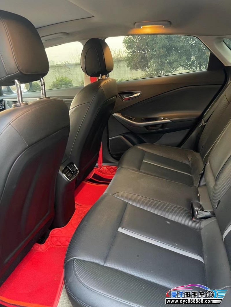 20年现代菲斯塔轿车抵押车出售