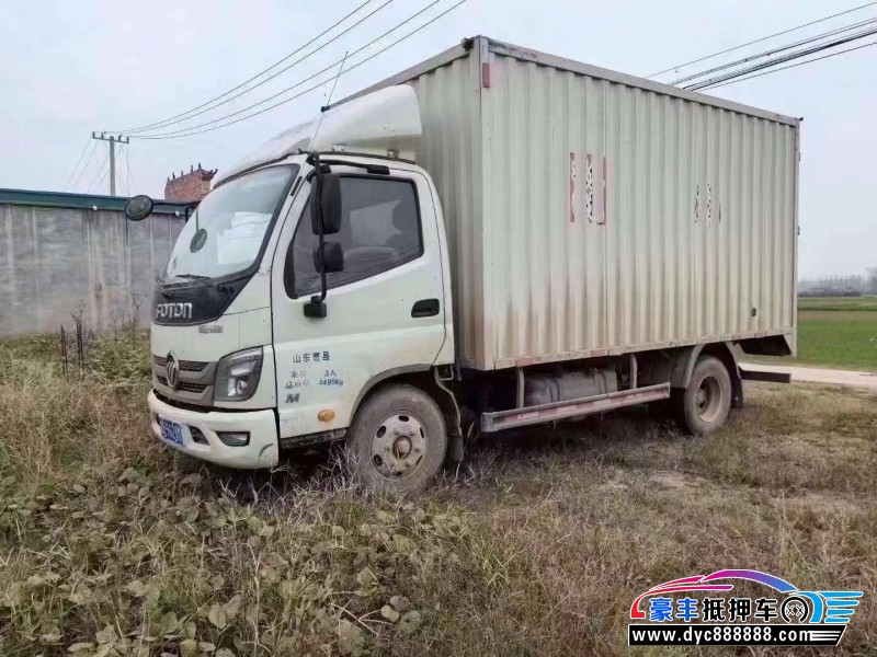 21年福田领航轿车抵押车出售