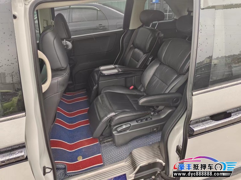 16年本田艾力绅轿车抵押车出售