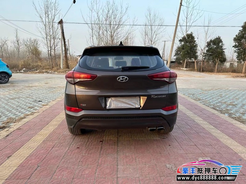 15年现代途胜SUV抵押车出售