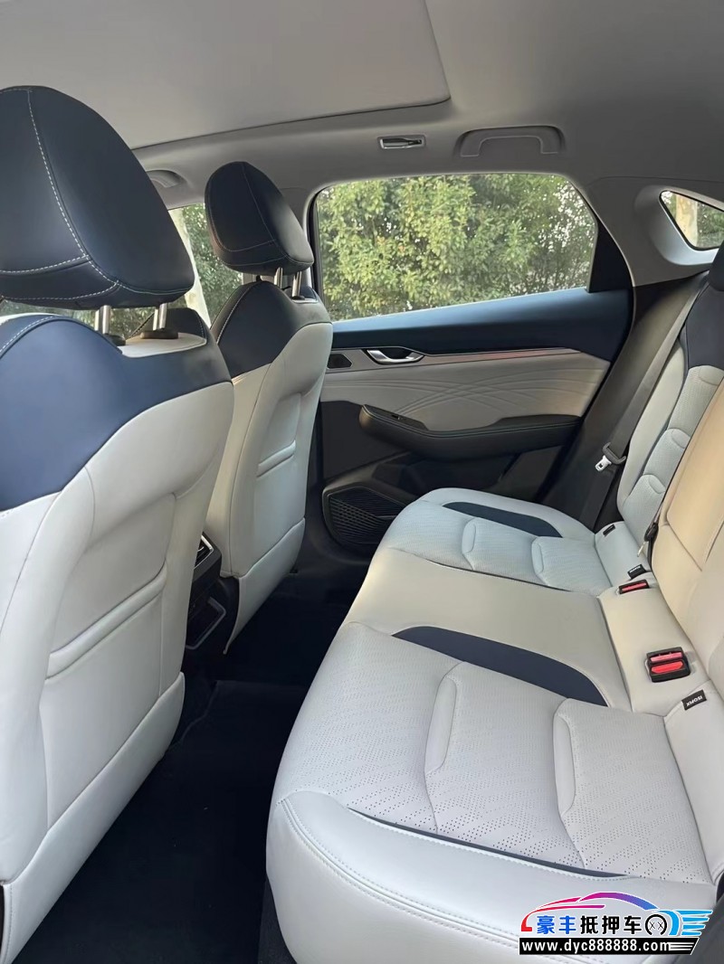 21年吉利星瑞轿车抵押车出售