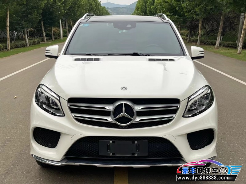 18年奔驰GLE轿车抵押车出售