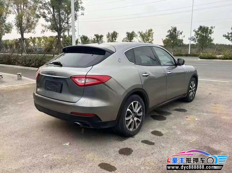 18年玛莎拉蒂莱万特轿车抵押车出售