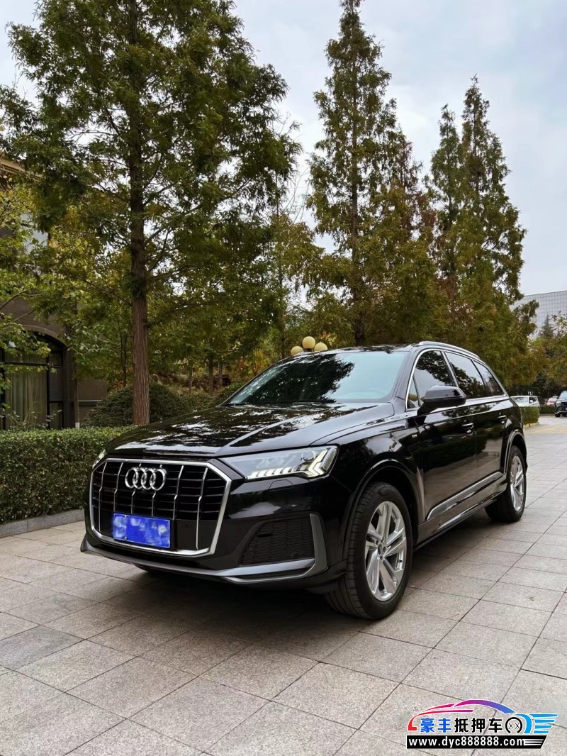 22年奥迪Q7轿车抵押车出售