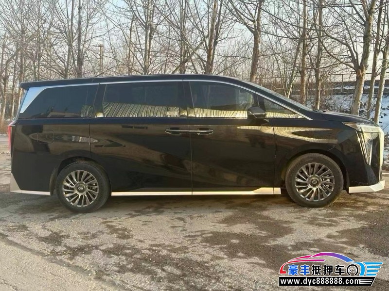 23年传祺M8轿车抵押车出售