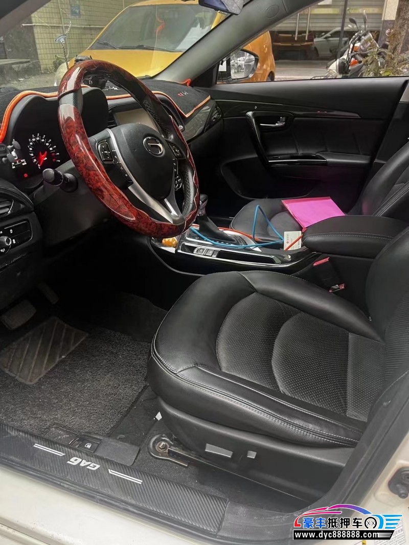 15年传祺GA6轿车抵押车出售